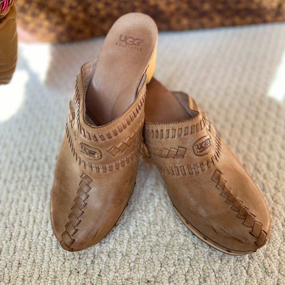 Ugg Clog Tan Upper& Platform Heel - image 1